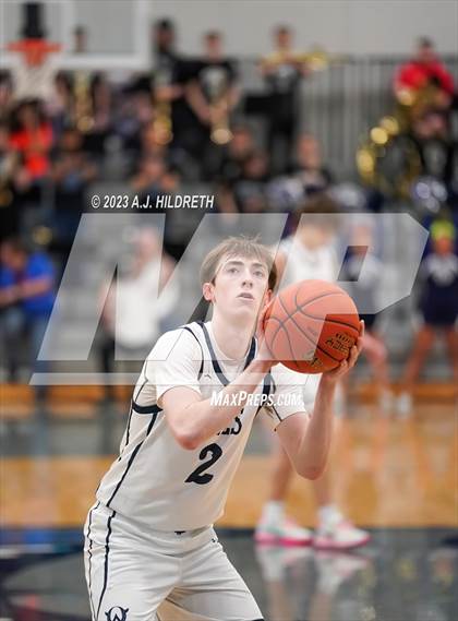 Thumbnail 3 in Olathe West vs. Shawnee Mission Northwest (KSHSAA 6A Sub-State) photogallery.