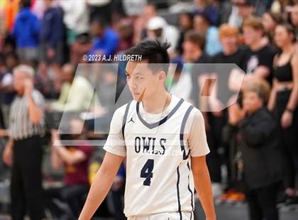 Thumbnail 2 in Olathe West vs. Shawnee Mission Northwest (KSHSAA 6A Sub-State) photogallery.