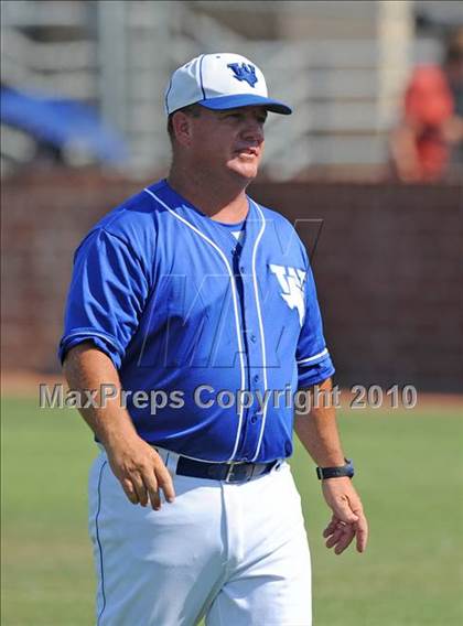 Thumbnail 3 in Windthorst vs Blue Ridge (Texas 1A Region II Final) photogallery.
