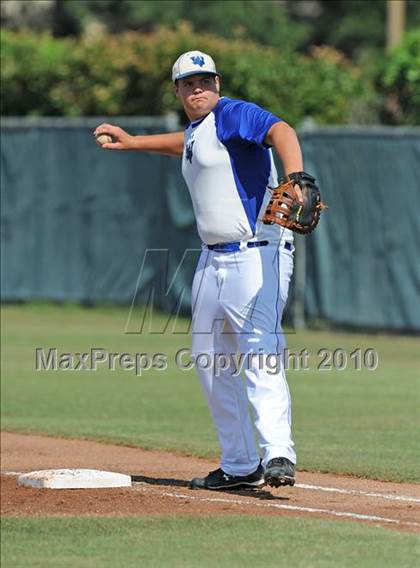 Thumbnail 2 in Windthorst vs Blue Ridge (Texas 1A Region II Final) photogallery.