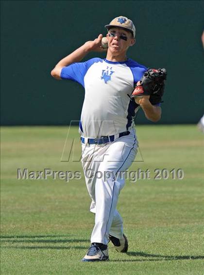 Thumbnail 3 in Windthorst vs Blue Ridge (Texas 1A Region II Final) photogallery.