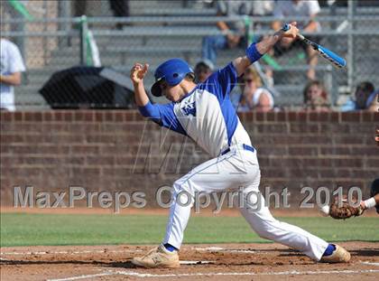Thumbnail 1 in Windthorst vs Blue Ridge (Texas 1A Region II Final) photogallery.