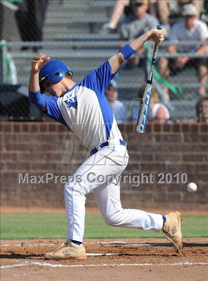 Thumbnail 2 in Windthorst vs Blue Ridge (Texas 1A Region II Final) photogallery.