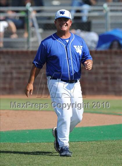 Thumbnail 1 in Windthorst vs Blue Ridge (Texas 1A Region II Final) photogallery.