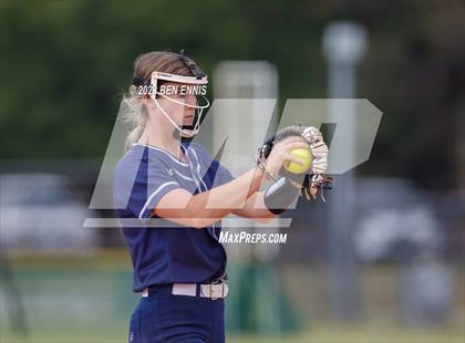 Thumbnail 2 in Mount Vernon vs Temple (GHSA 1A D1 State Tournament) photogallery.