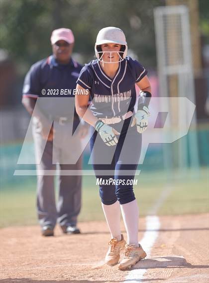 Thumbnail 3 in Mount Vernon vs Temple (GHSA 1A D1 State Tournament) photogallery.