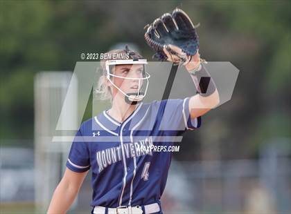 Thumbnail 3 in Mount Vernon vs Temple (GHSA 1A D1 State Tournament) photogallery.