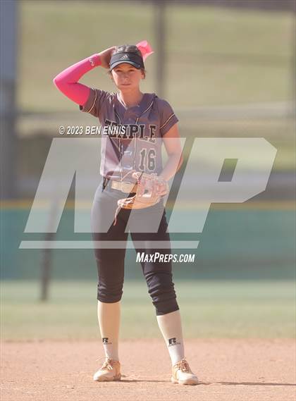 Thumbnail 3 in Mount Vernon vs Temple (GHSA 1A D1 State Tournament) photogallery.