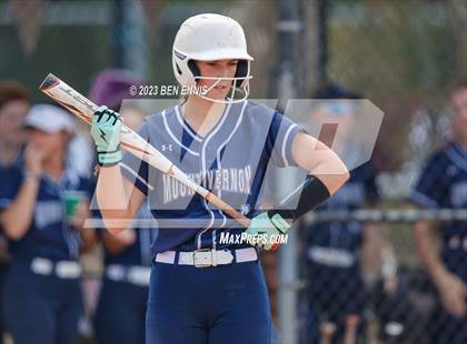 Thumbnail 2 in Mount Vernon vs Temple (GHSA 1A D1 State Tournament) photogallery.