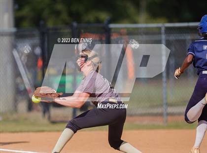 Thumbnail 2 in Mount Vernon vs Temple (GHSA 1A D1 State Tournament) photogallery.