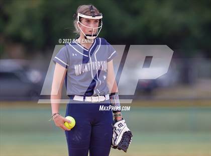 Thumbnail 3 in Mount Vernon vs Temple (GHSA 1A D1 State Tournament) photogallery.