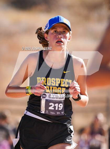Thumbnail 2 in CHSAA 3A Cross Country Final photogallery.