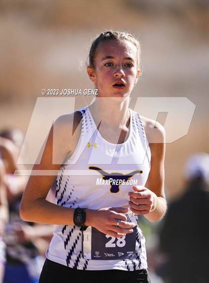 Thumbnail 1 in CHSAA 3A Cross Country Final photogallery.