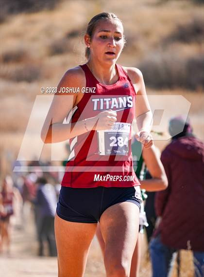 Thumbnail 2 in CHSAA 3A Cross Country Final photogallery.
