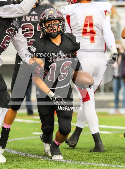 Thumbnail 1 in Viewmont @ Jordan (UHSAA 5A 1st Round) photogallery.