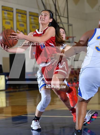 Thumbnail 3 in Los Altos @ Charter Oak (Senior Night) photogallery.