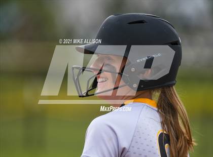 Thumbnail 3 in Hixson vs. Tyner Academy photogallery.
