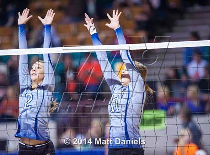 Thumbnail 1 in Berthoud vs. Air Academy (CHSAA 4A Playoff) photogallery.