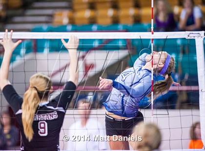 Thumbnail 2 in Berthoud vs. Air Academy (CHSAA 4A Playoff) photogallery.