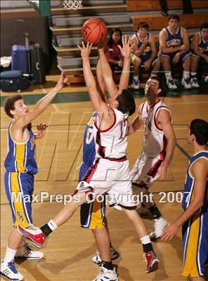 Thumbnail 1 in Santa Margarita vs Monte Vista (Torrey Pines Holiday Prep Classic) photogallery.
