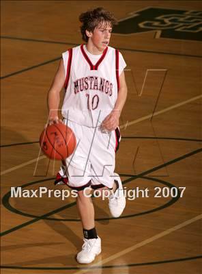 Thumbnail 1 in Santa Margarita vs Monte Vista (Torrey Pines Holiday Prep Classic) photogallery.