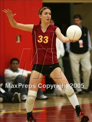 Thumbnail 2 in Los Alamitos vs. Liberty-Brentwood (D1 State Final) photogallery.