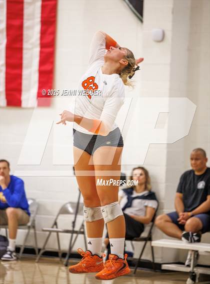 Thumbnail 3 in Kamehameha Kapalama vs. Huntington Beach (Durango Fall Classic) photogallery.