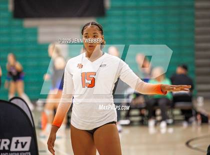 Thumbnail 2 in Kamehameha Kapalama vs. Huntington Beach (Durango Fall Classic) photogallery.