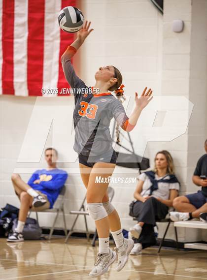 Thumbnail 2 in Kamehameha Kapalama vs. Huntington Beach (Durango Fall Classic) photogallery.