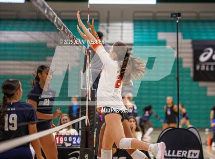 Thumbnail 3 in Kamehameha Kapalama vs. Huntington Beach (Durango Fall Classic) photogallery.