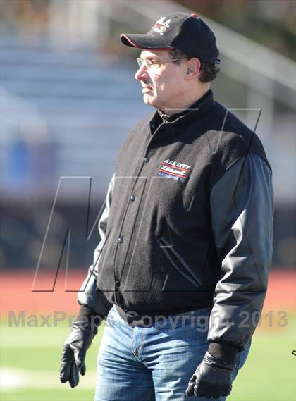 Thumbnail 3 in Wilson vs Woodson (44th Annual Turkey Bowl @ Eastern) photogallery.