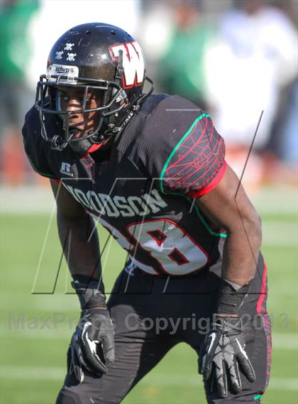 Thumbnail 2 in Wilson vs Woodson (44th Annual Turkey Bowl @ Eastern) photogallery.