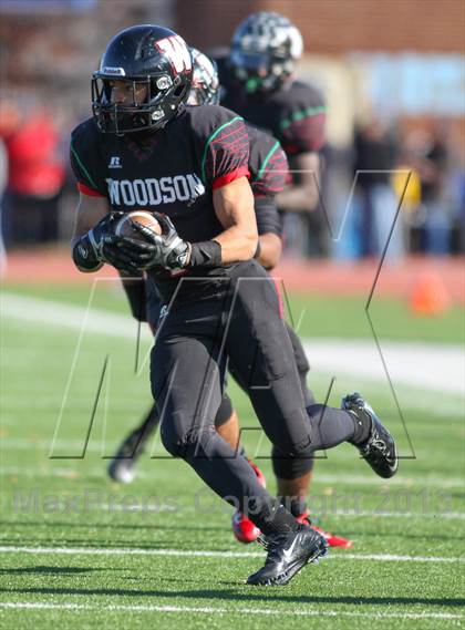 Thumbnail 3 in Wilson vs Woodson (44th Annual Turkey Bowl @ Eastern) photogallery.