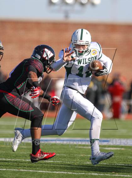 Thumbnail 2 in Wilson vs Woodson (44th Annual Turkey Bowl @ Eastern) photogallery.