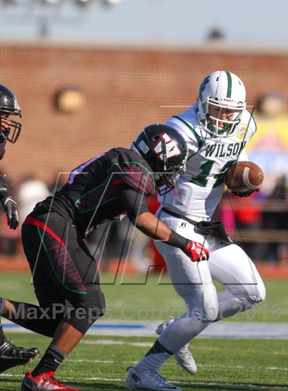 Thumbnail 3 in Wilson vs Woodson (44th Annual Turkey Bowl @ Eastern) photogallery.