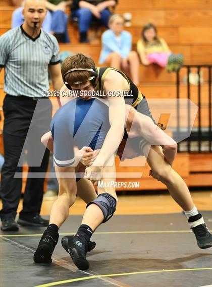 Thumbnail 3 in First Flight vs Croatan (NCHSAA Round 2) photogallery.