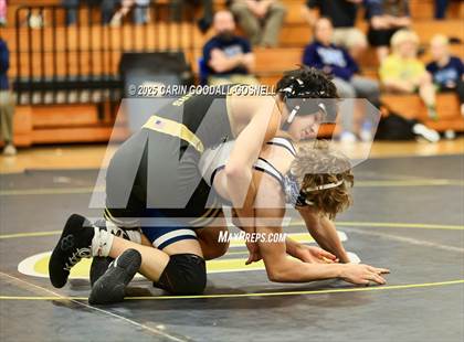Thumbnail 2 in First Flight vs Croatan (NCHSAA Round 2) photogallery.