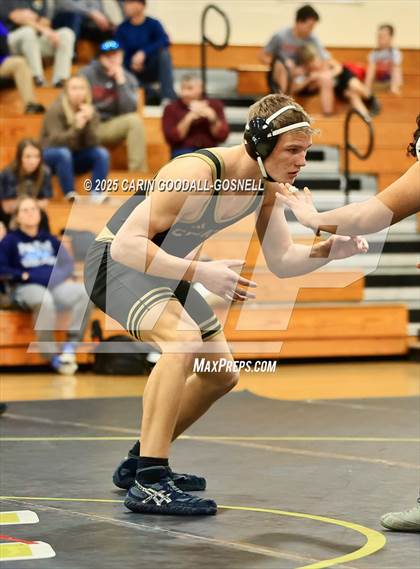 Thumbnail 2 in First Flight vs Croatan (NCHSAA Round 2) photogallery.
