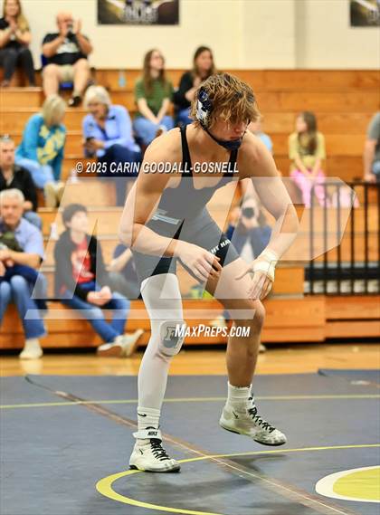 Thumbnail 3 in First Flight vs Croatan (NCHSAA Round 2) photogallery.