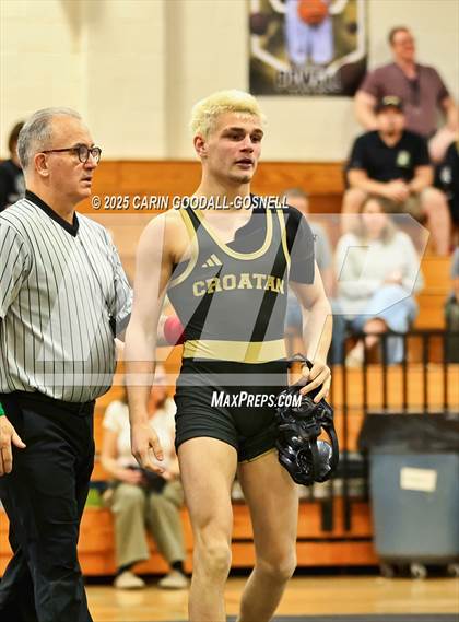 Thumbnail 2 in First Flight vs Croatan (NCHSAA Round 2) photogallery.