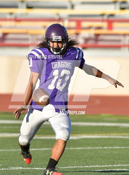 Thumbnail 2 in JV: Capital Christian @ Sacramento photogallery.