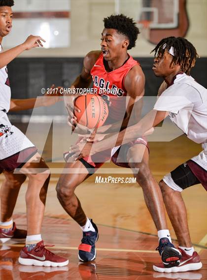 Thumbnail 3 in Atascocita vs Pearland (McDonald's Texas Invitational) photogallery.