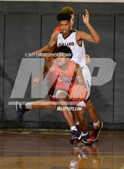 Thumbnail 1 in Atascocita vs Pearland (McDonald's Texas Invitational) photogallery.