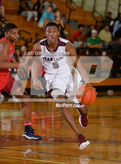 Thumbnail 2 in Atascocita vs Pearland (McDonald's Texas Invitational) photogallery.