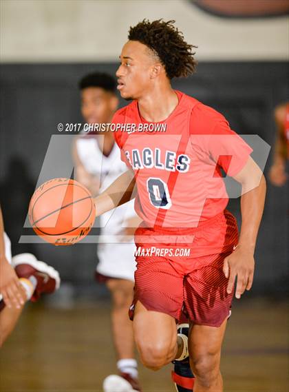 Thumbnail 2 in Atascocita vs Pearland (McDonald's Texas Invitational) photogallery.