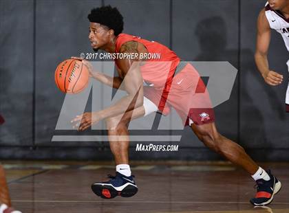 Thumbnail 3 in Atascocita vs Pearland (McDonald's Texas Invitational) photogallery.