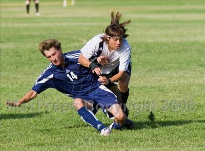 Thumbnail 3 in Beyer vs. Merced (Spartans Classic) photogallery.