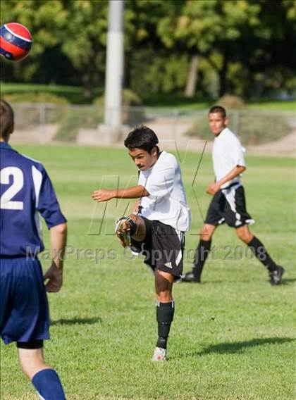 Thumbnail 3 in Beyer vs. Merced (Spartans Classic) photogallery.