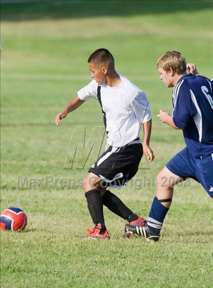 Thumbnail 2 in Beyer vs. Merced (Spartans Classic) photogallery.
