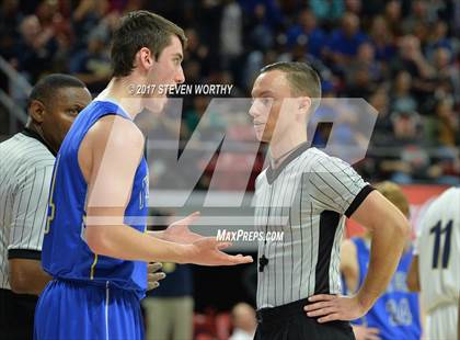 Thumbnail 2 in North Surry vs. Northside - Jacksonville (NCHSAA 2A Final) photogallery.